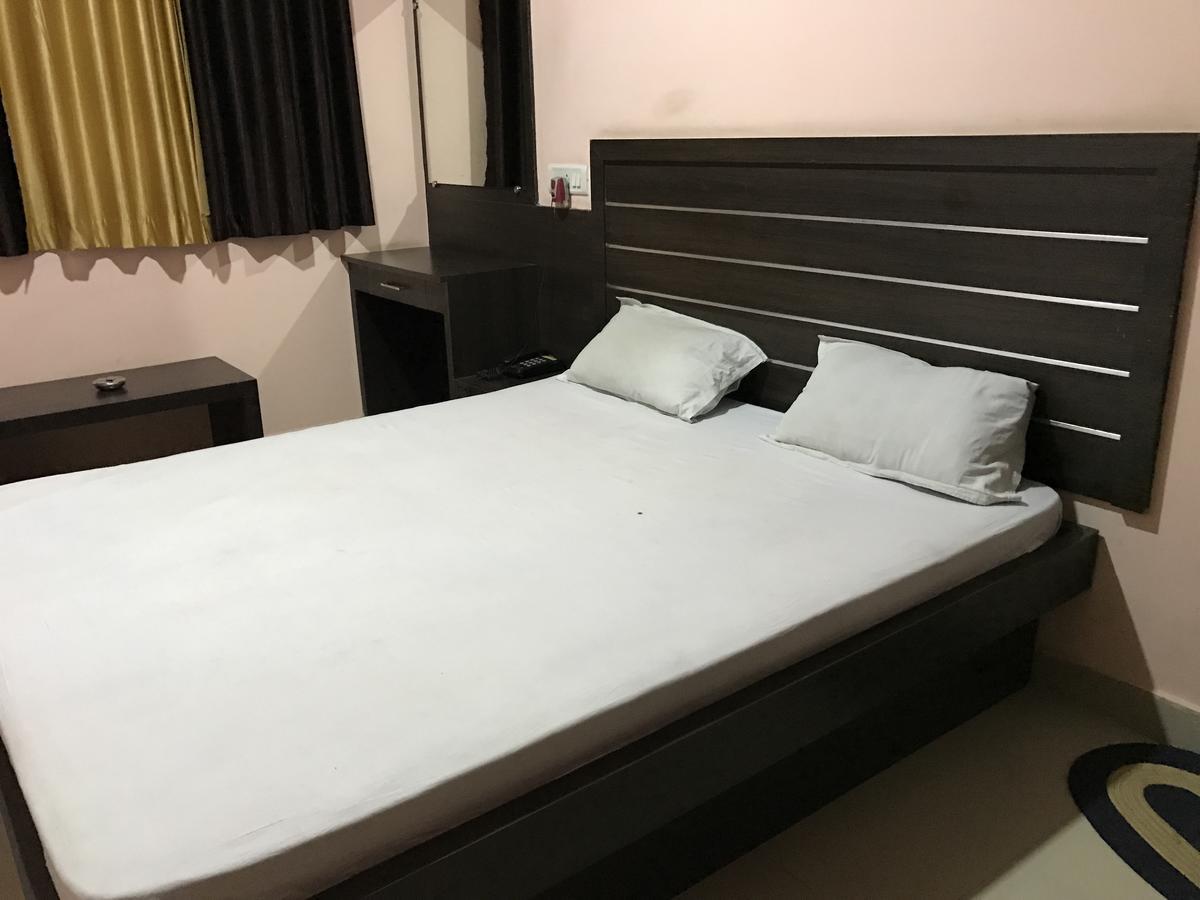 Hotel Kunal Dhanbād Екстериор снимка