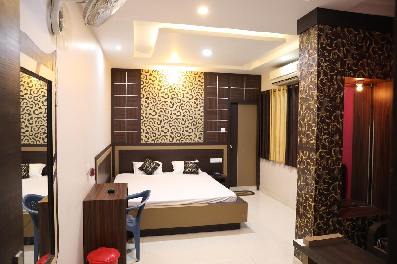 Hotel Kunal Dhanbād Екстериор снимка